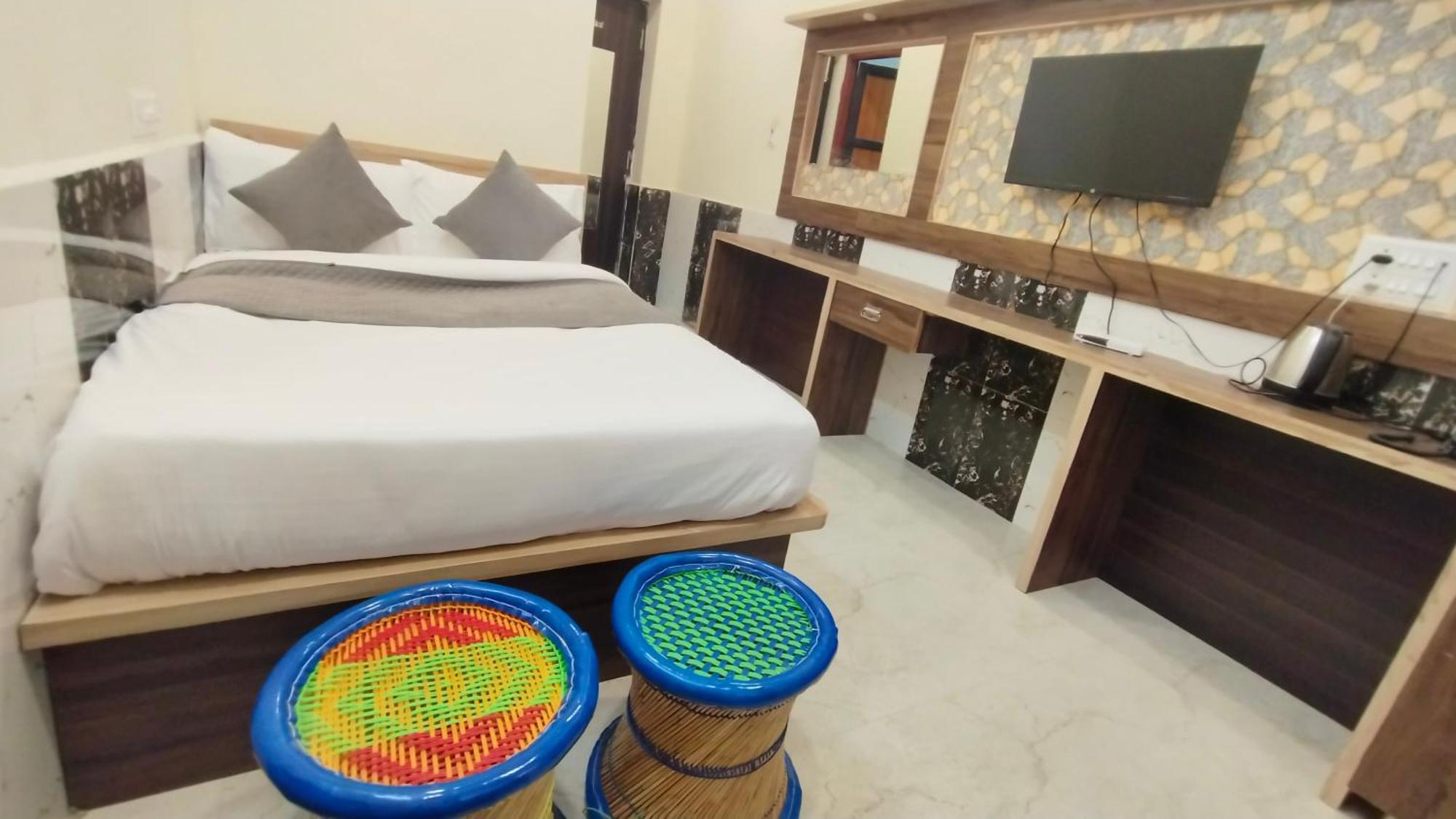 Hotel Grand Vijay Pushkar Eksteriør billede