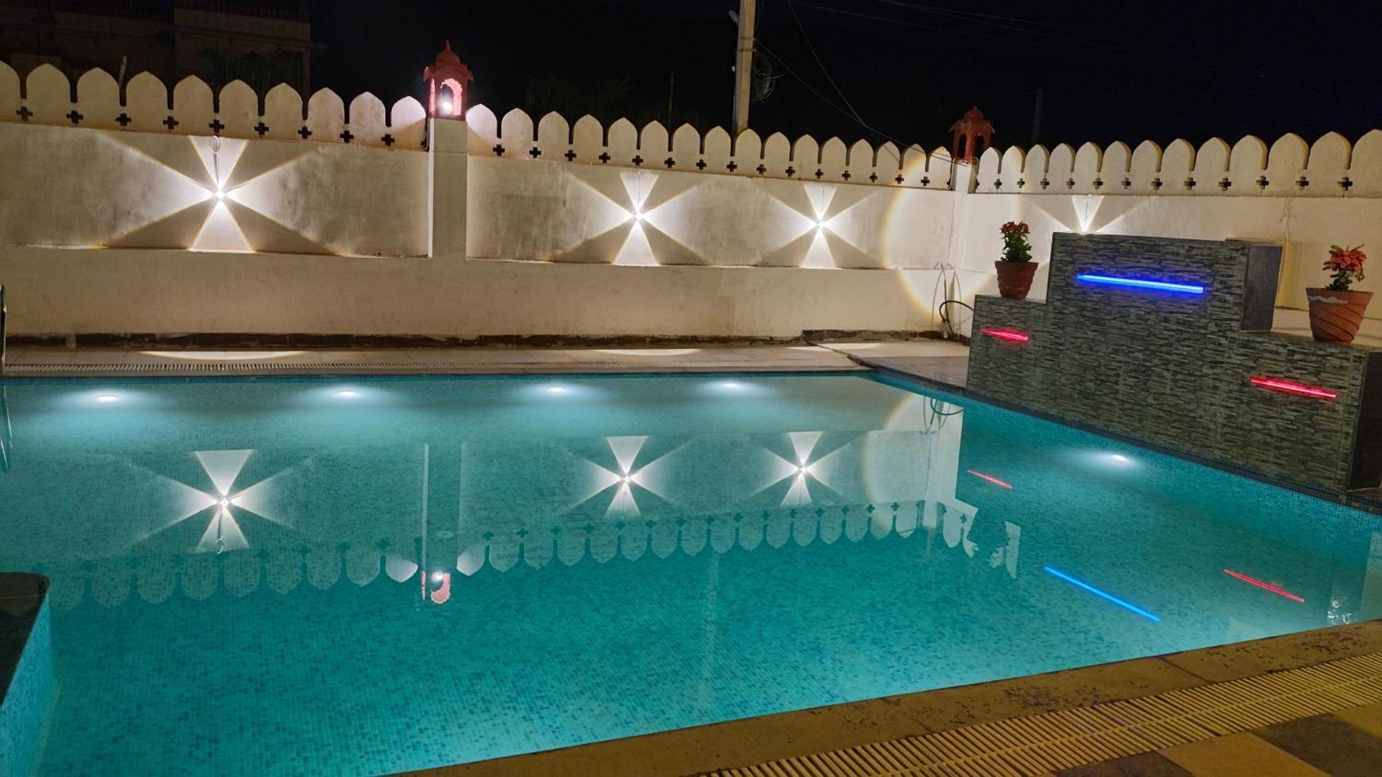 Hotel Grand Vijay Pushkar Eksteriør billede