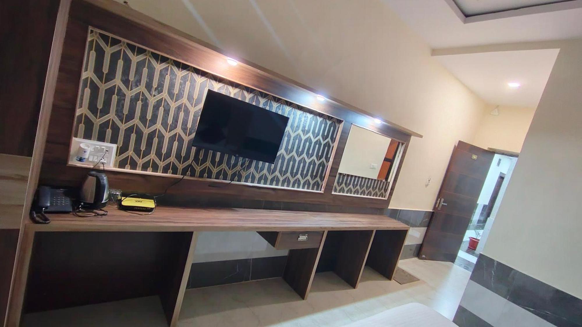 Hotel Grand Vijay Pushkar Eksteriør billede
