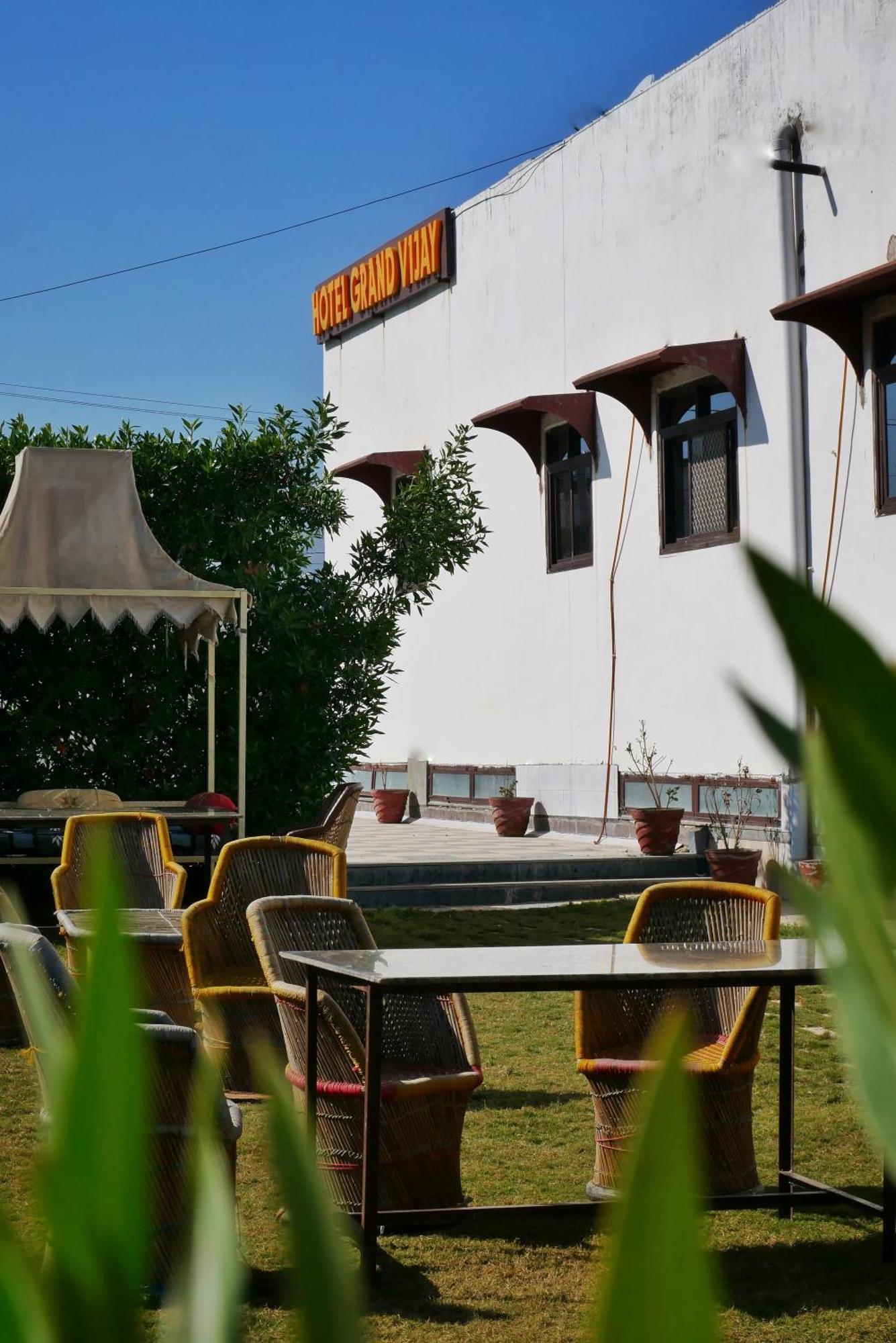 Hotel Grand Vijay Pushkar Eksteriør billede
