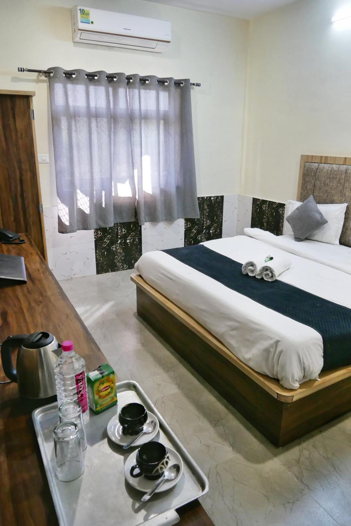 Hotel Grand Vijay Pushkar Værelse billede